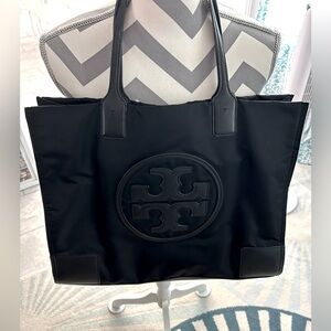 Tory Burch Ella Nylon Logo Tote 👜 IN GREAT CONDITION‼️